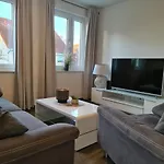 Ihr Ostseedomizil, Strandnah Und Mittendrin Ab Mai Eigene Wallbox Fuer Unsere Gaeste 아파트 켈렌후센